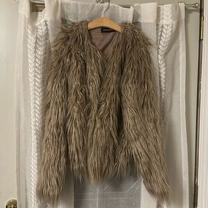 Lanshifei light tan furry jacket size XXXL